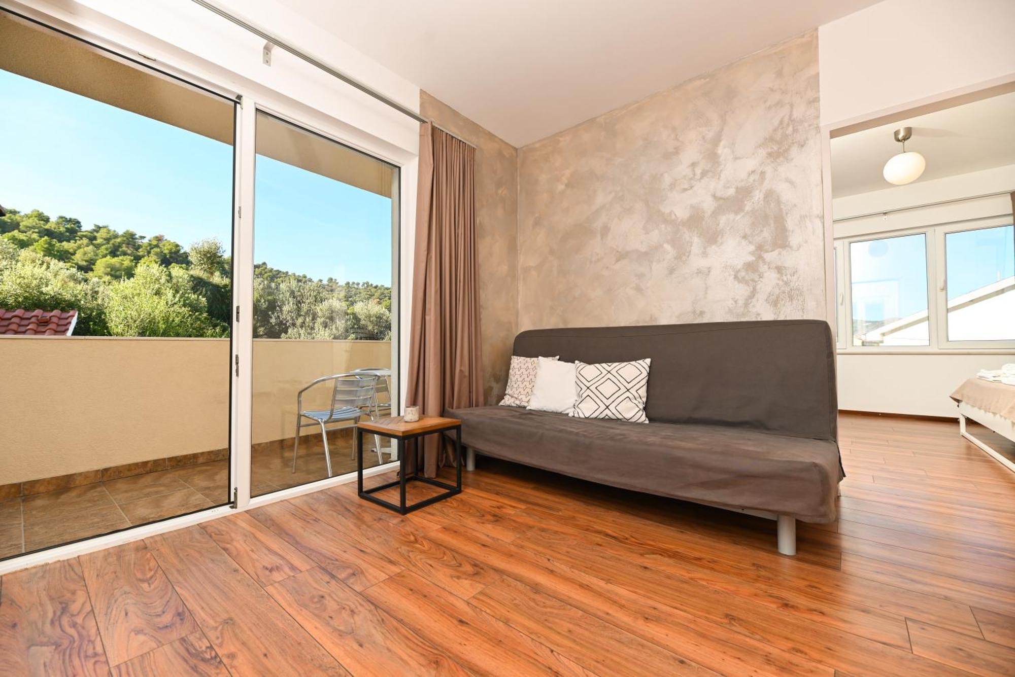 Apartments Bluesky Трогир Екстериор снимка