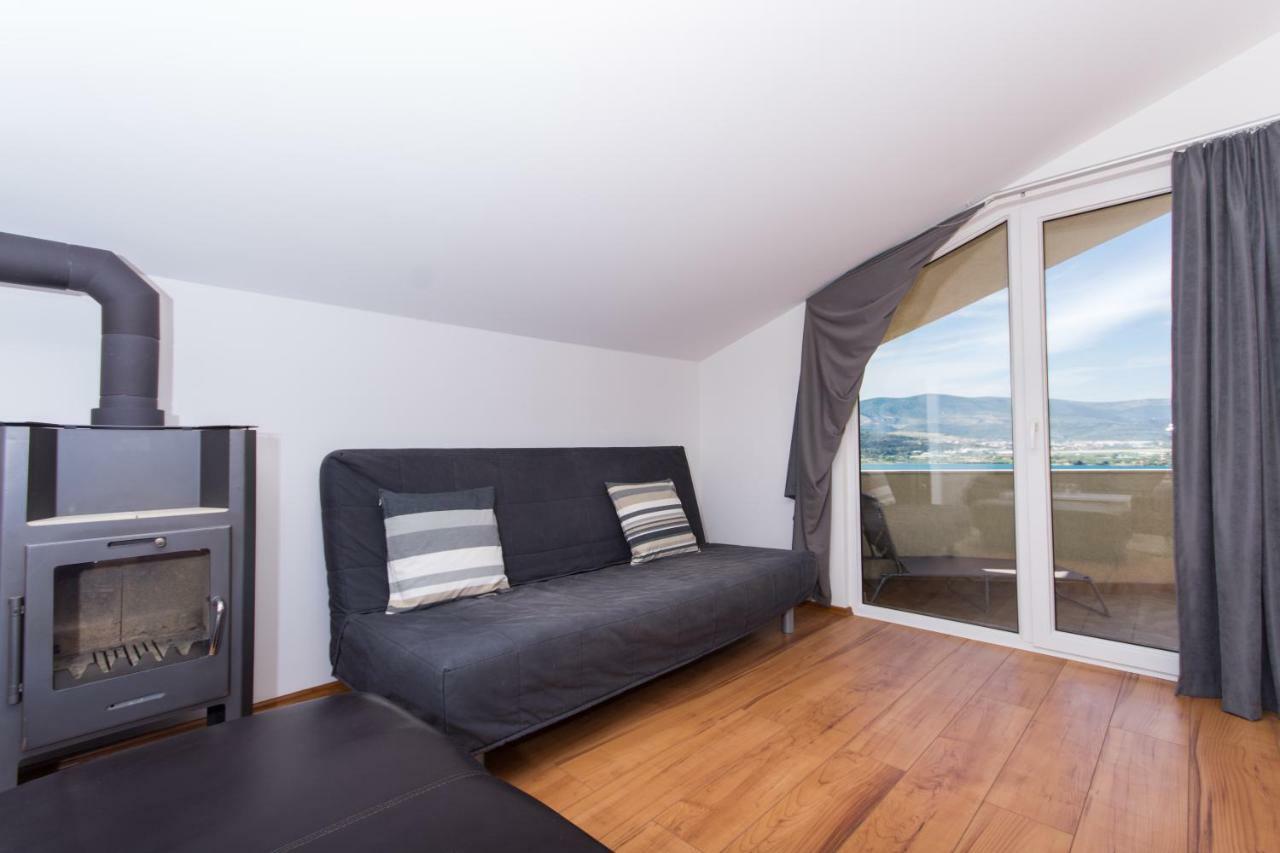 Apartments Bluesky Трогир Екстериор снимка