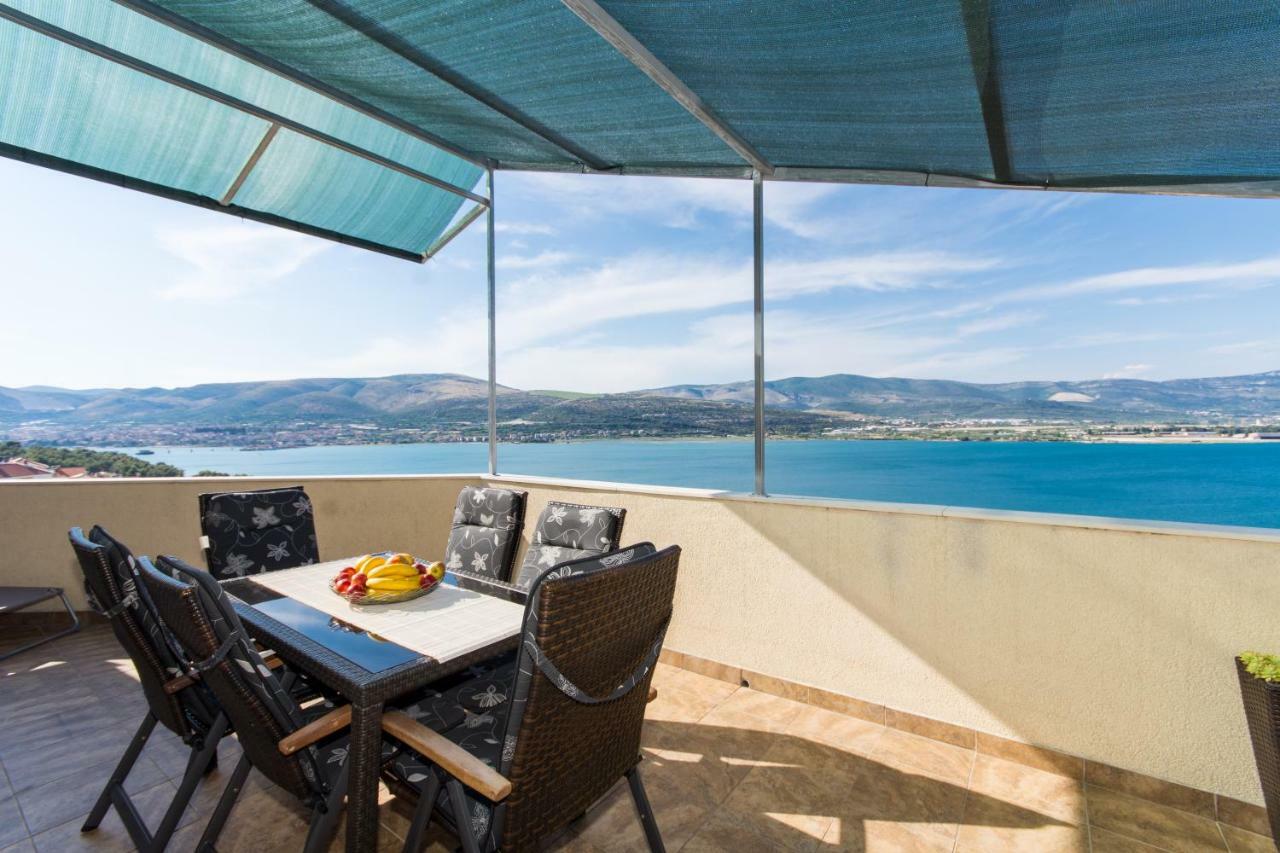 Apartments Bluesky Трогир Екстериор снимка
