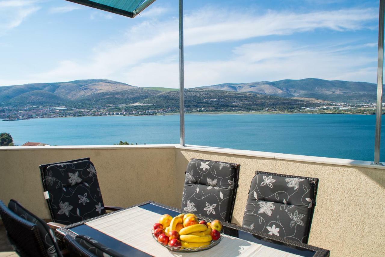 Apartments Bluesky Трогир Екстериор снимка