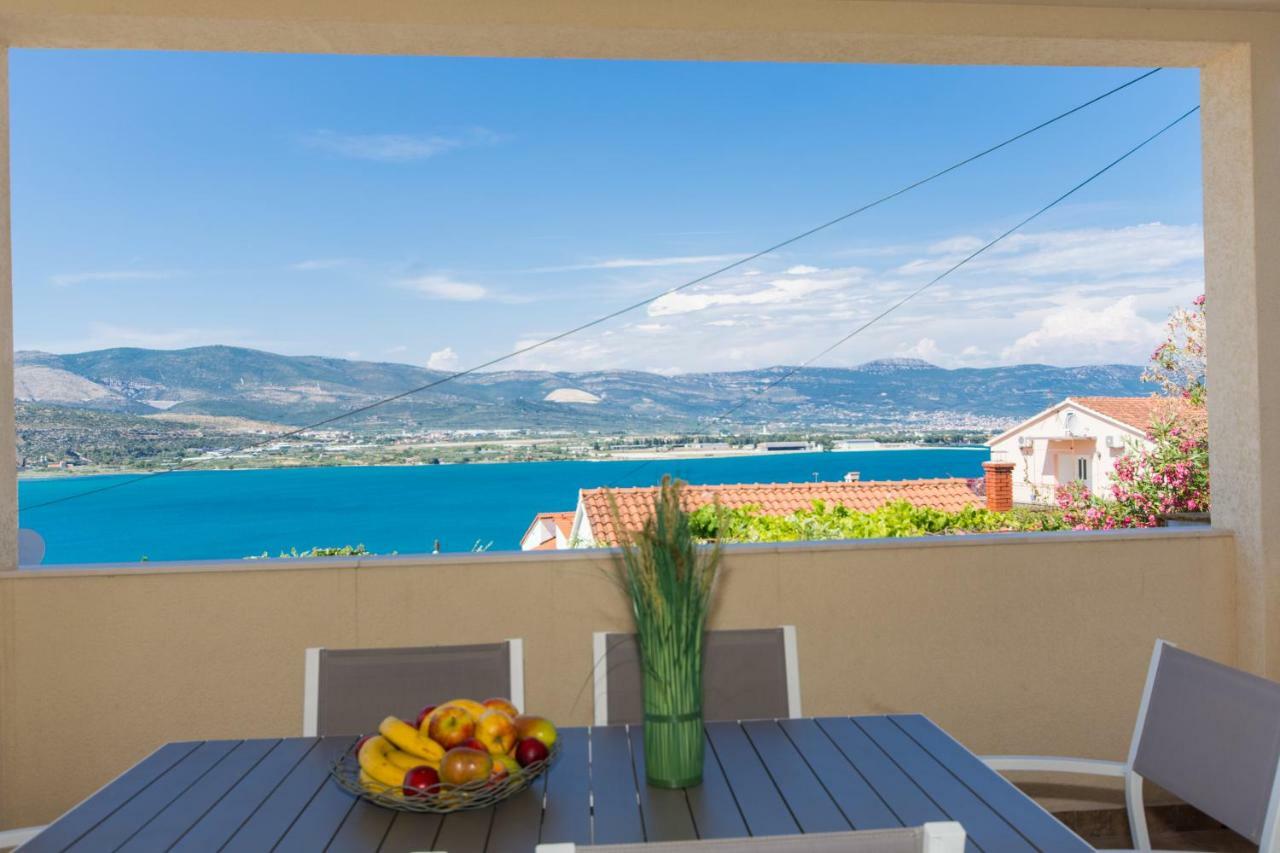 Apartments Bluesky Трогир Екстериор снимка